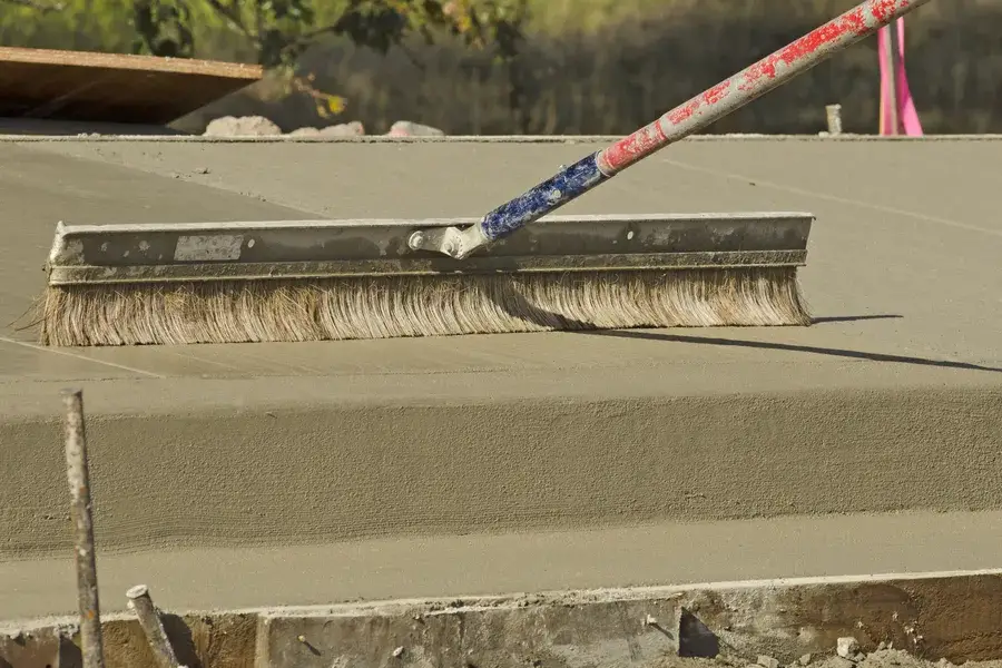 Experienced Driveway Sealcoating Somerset, MA Experienced Driveway Sealcoating Somerset, MA